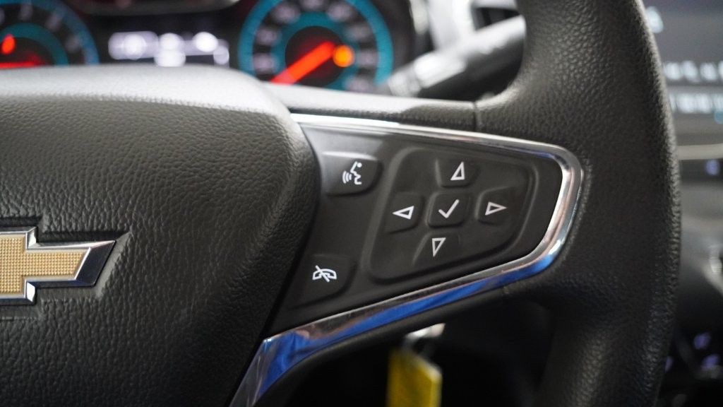 2017 Chevrolet Cruze Image 28