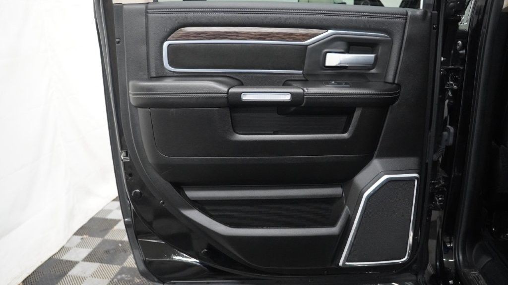 2019 RAM 2500 Image 16