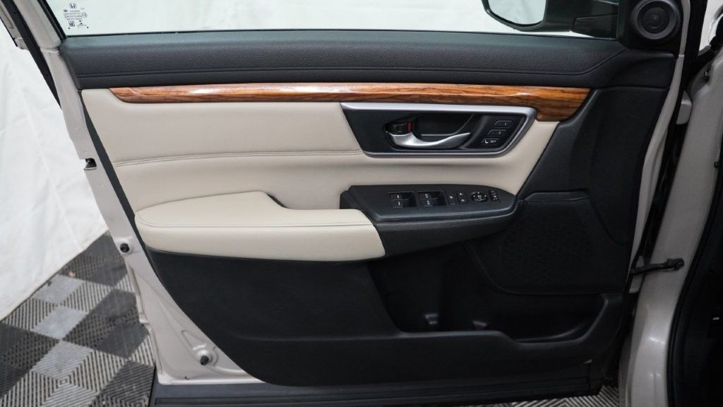 2017 Honda CR-V Image 13