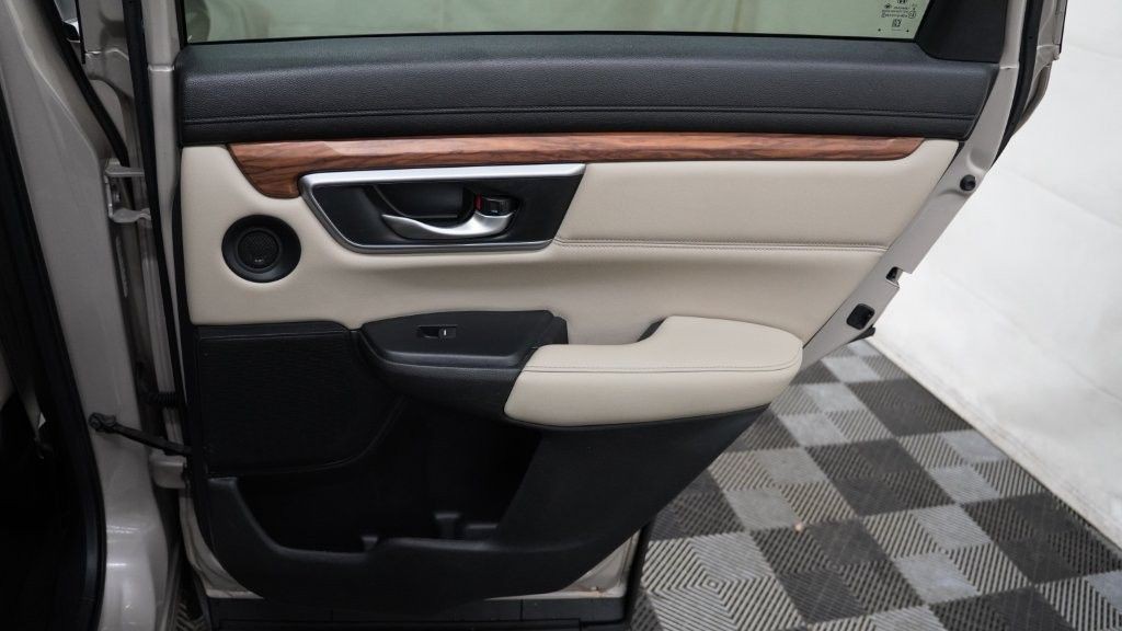 2017 Honda CR-V Image 22