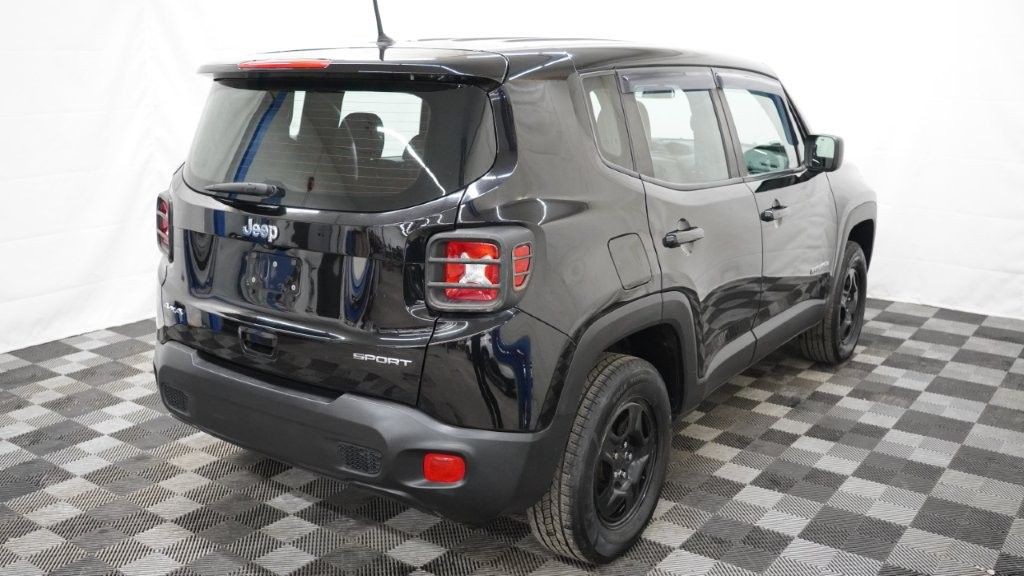 2019 Jeep Renegade Image 8