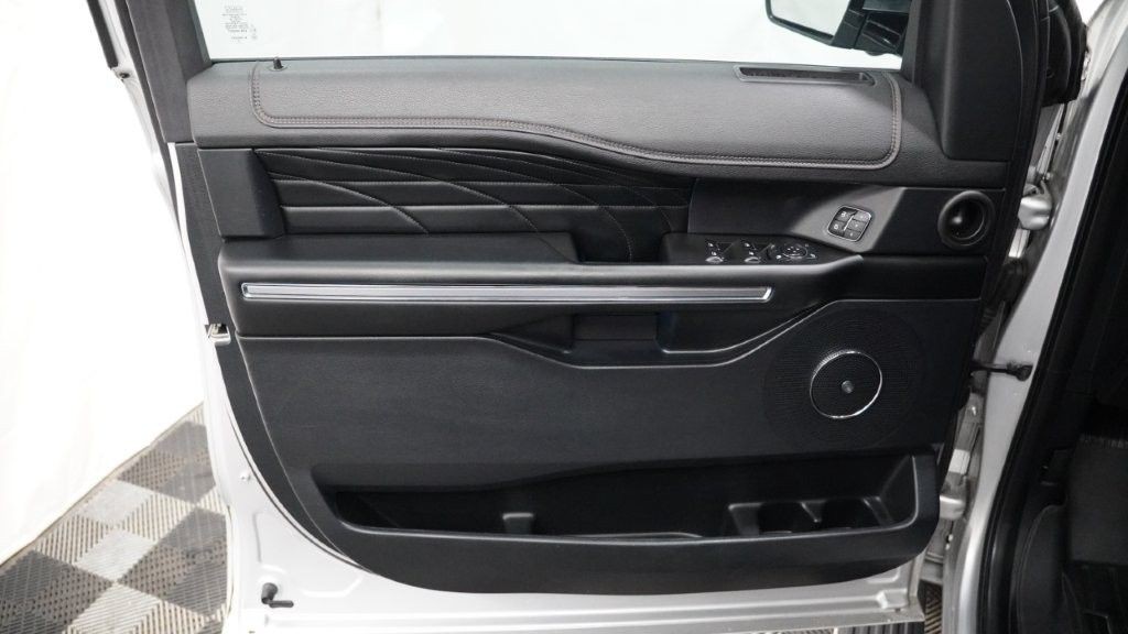 2019 Ford Expedition Image 15