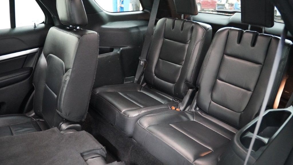2018 Ford Explorer Image 12