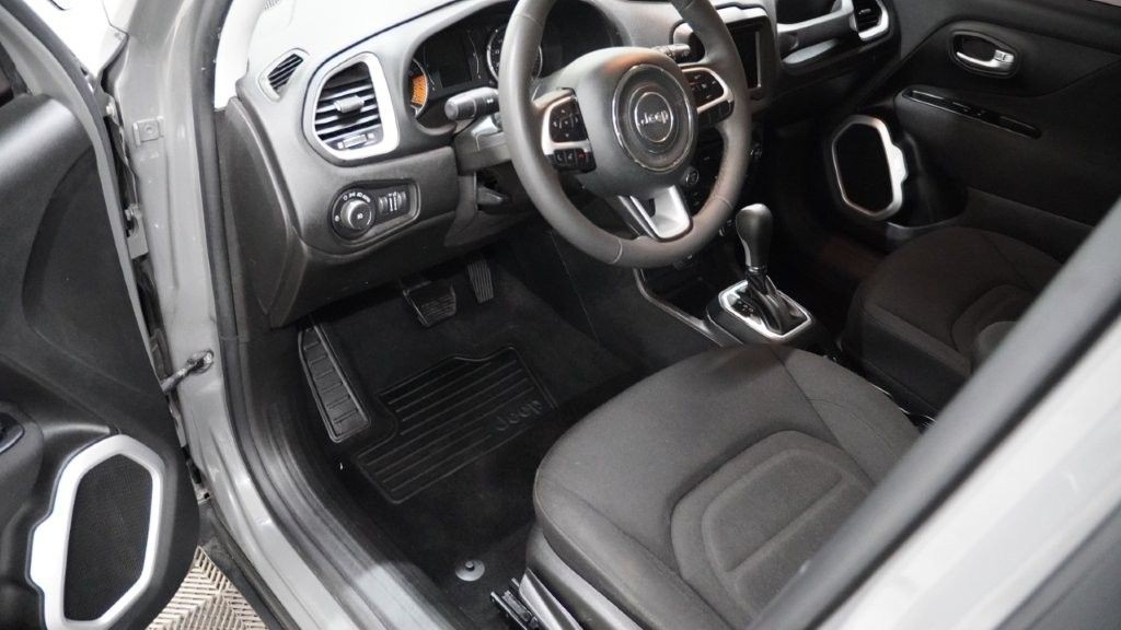 2019 Jeep Renegade Image 10