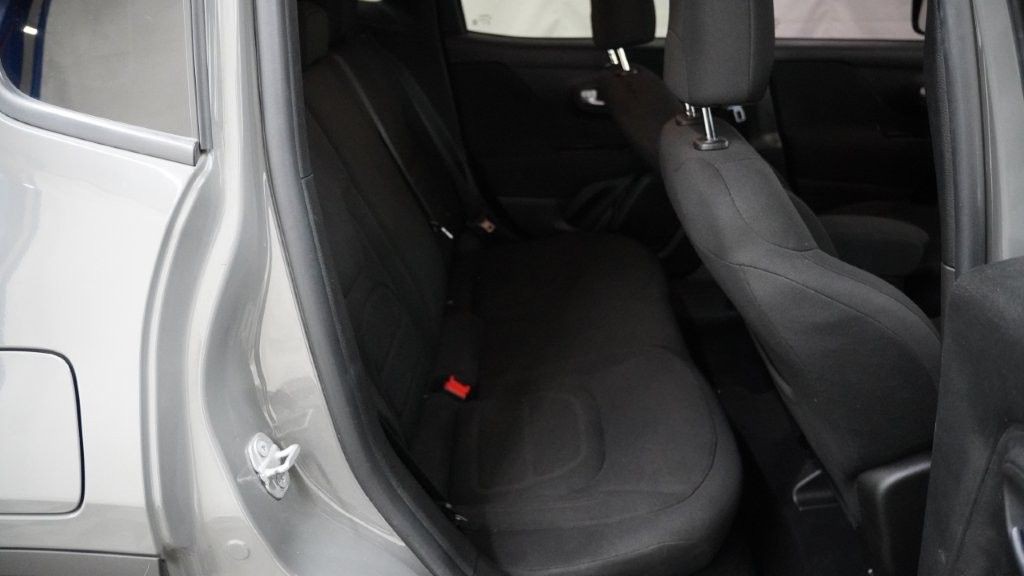 2019 Jeep Renegade Image 18