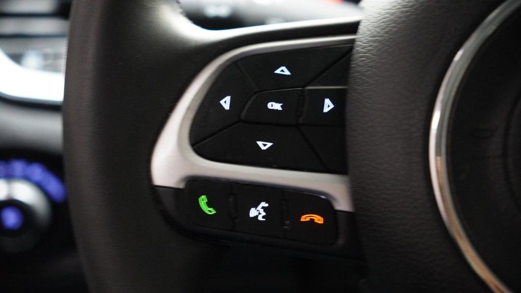 2019 Jeep Renegade Image 24