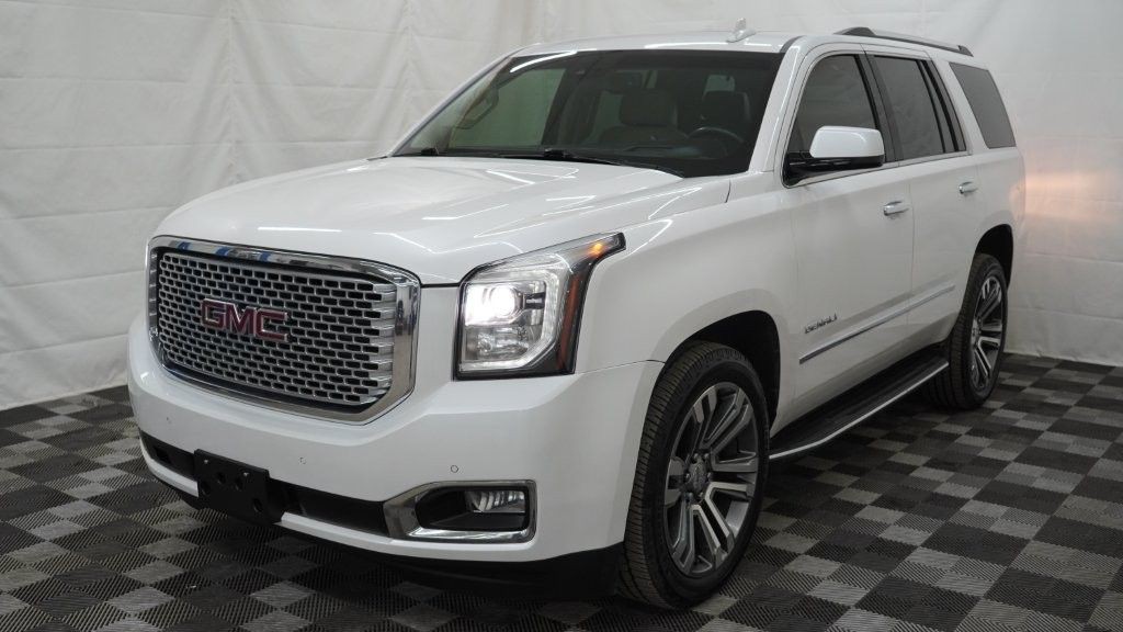 2017 GMC Yukon Image 2