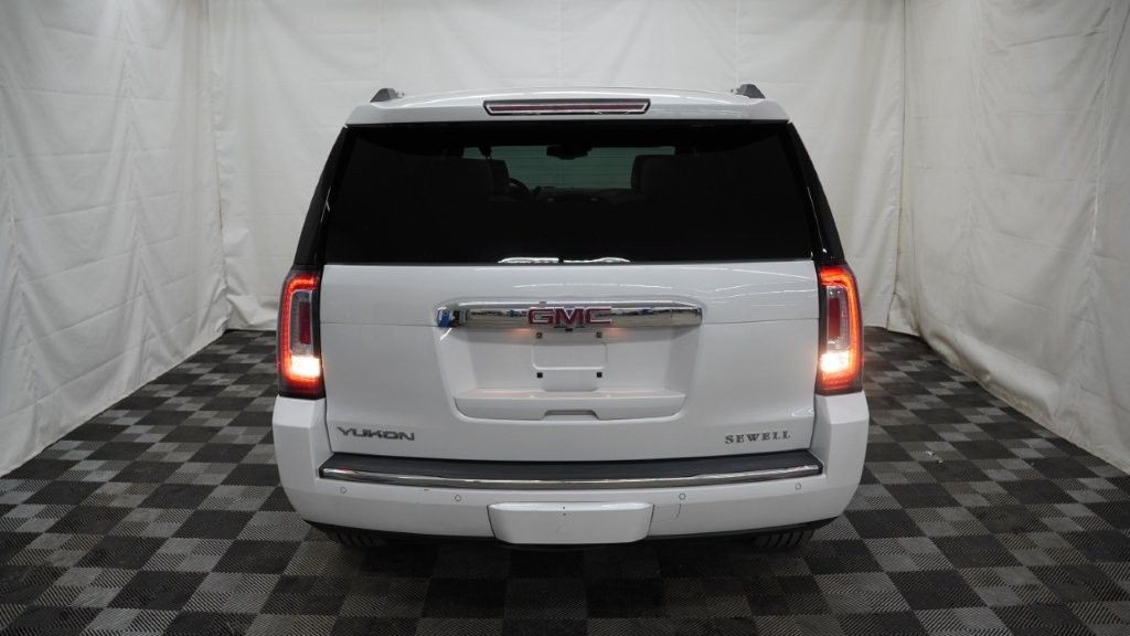 2017 GMC Yukon Image 7