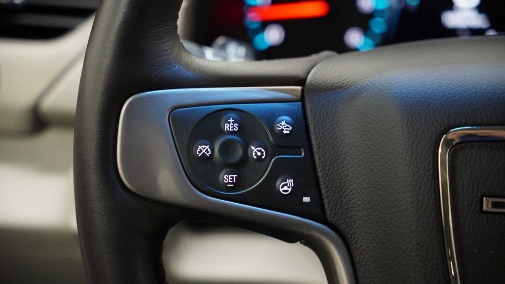 2017 GMC Yukon Image 32