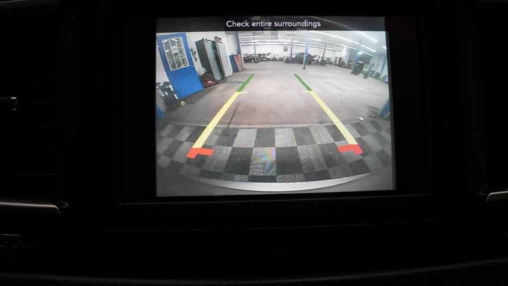 2018 Chrysler Pacifica Image 30