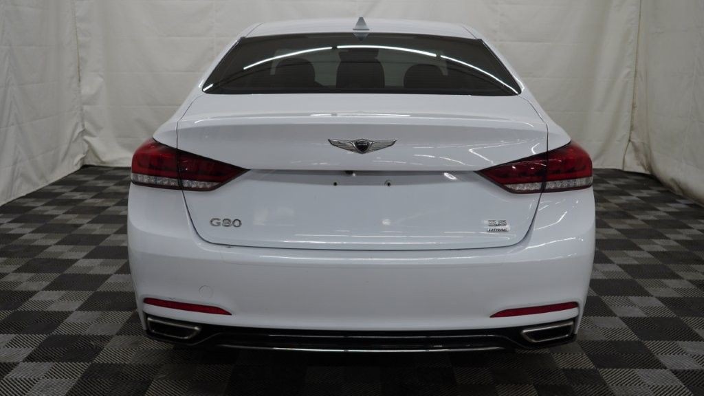 2018 Genesis G80 Image 8