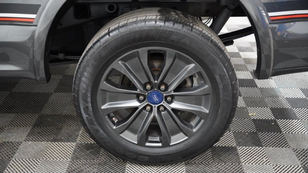 2018 Ford F-150 Image 9