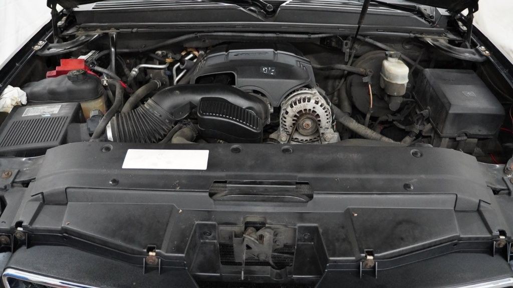 2010 Chevrolet Suburban Image 29