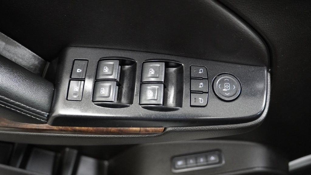 2018 Chevrolet Tahoe Image 18