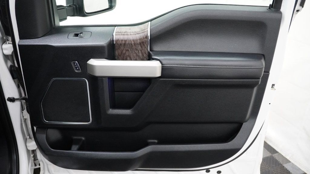 2017 Ford F-250 Image 19