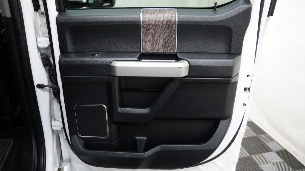 2017 Ford F-250 Image 23
