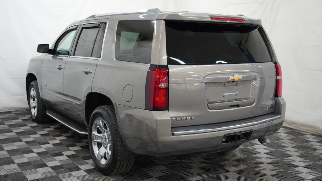 2017 Chevrolet Tahoe Image 3