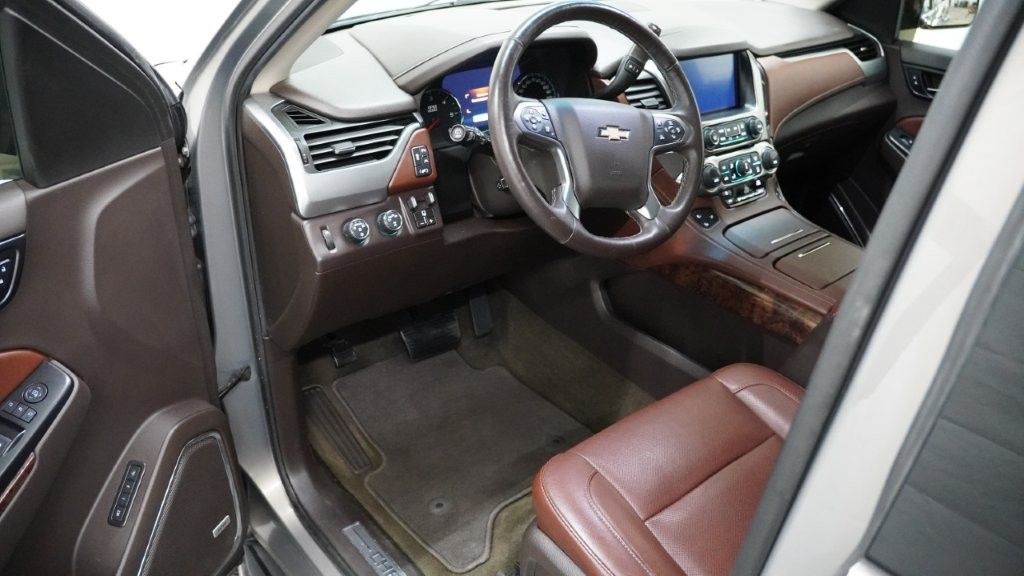 2017 Chevrolet Tahoe Image 12