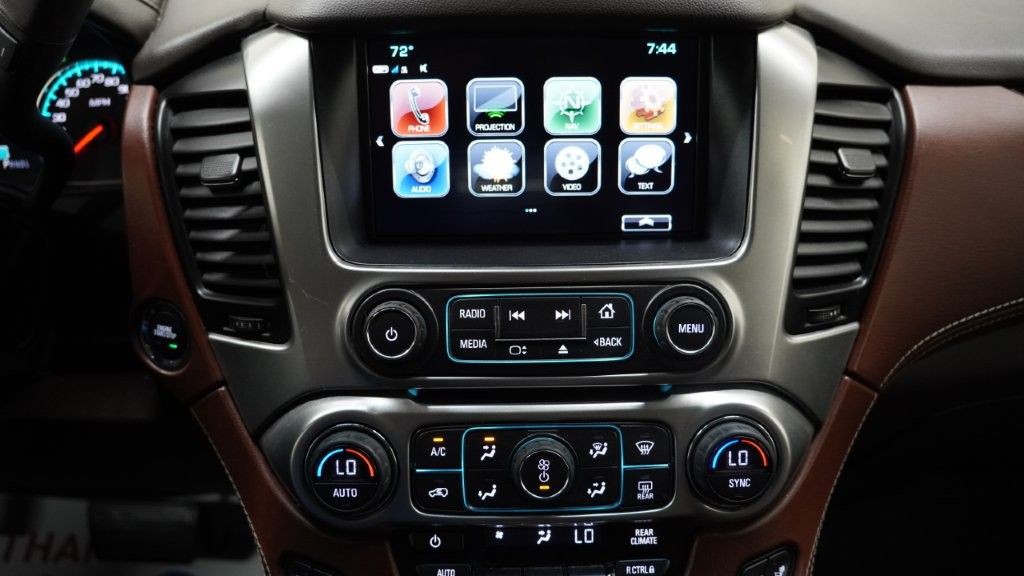 2017 Chevrolet Tahoe Image 26