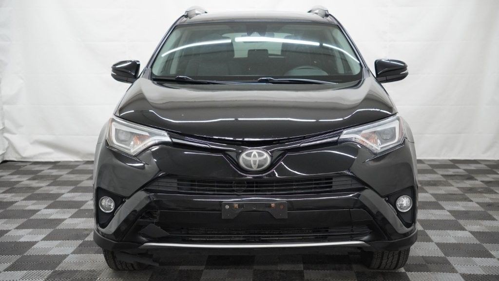 2017 Toyota Rav4 Image 4
