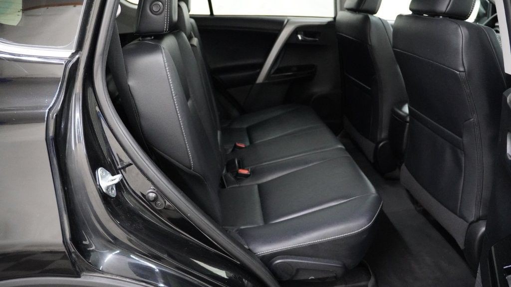 2017 Toyota Rav4 Image 20
