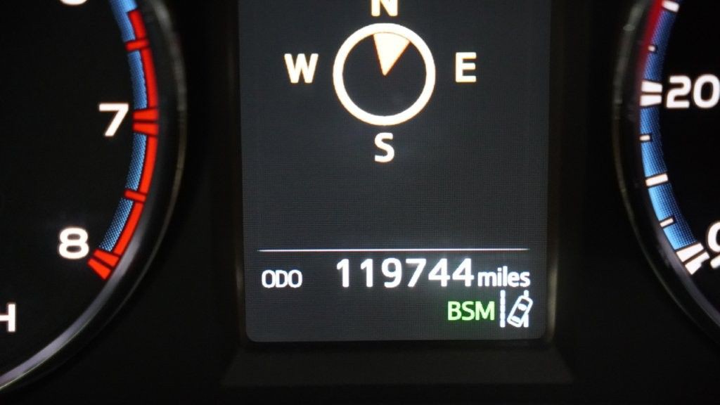 2017 Toyota Rav4 Image 26