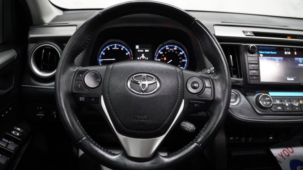 2017 Toyota Rav4 Image 27