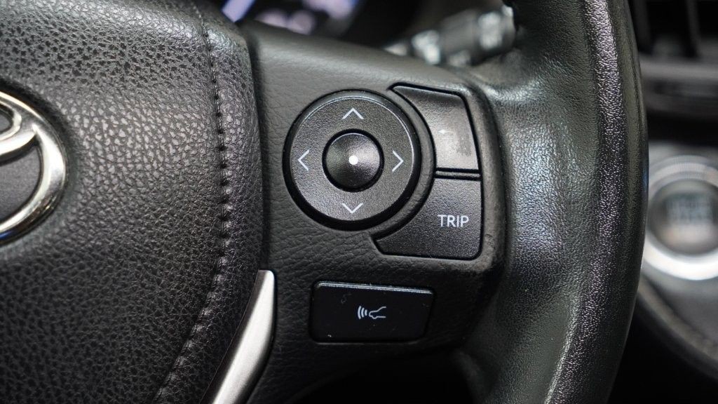 2017 Toyota Rav4 Image 29