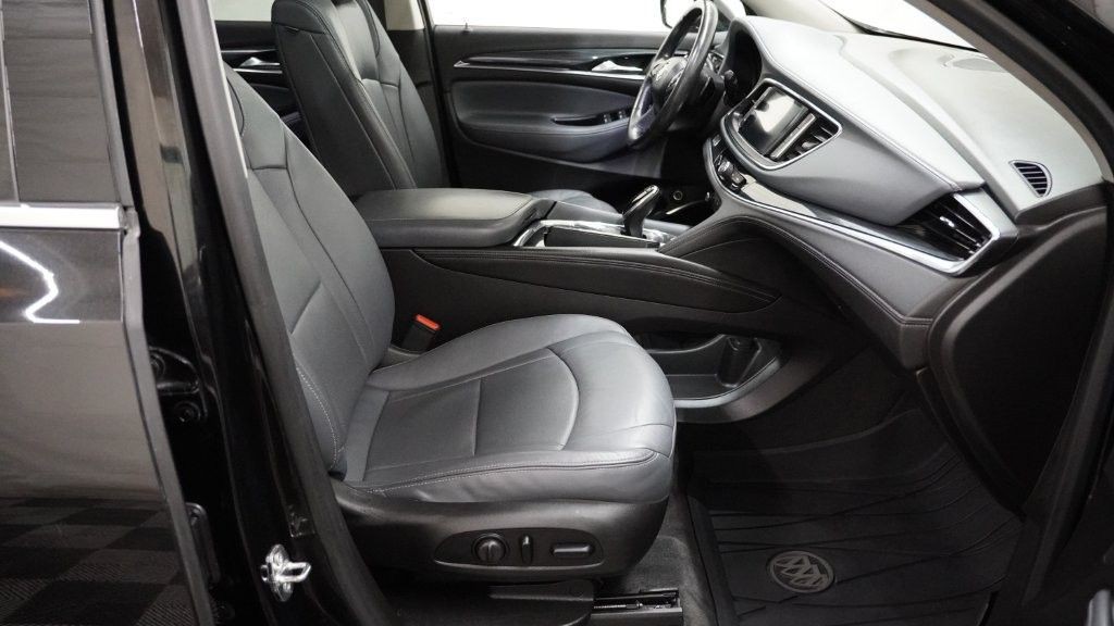 2020 Buick Enclave Image 18