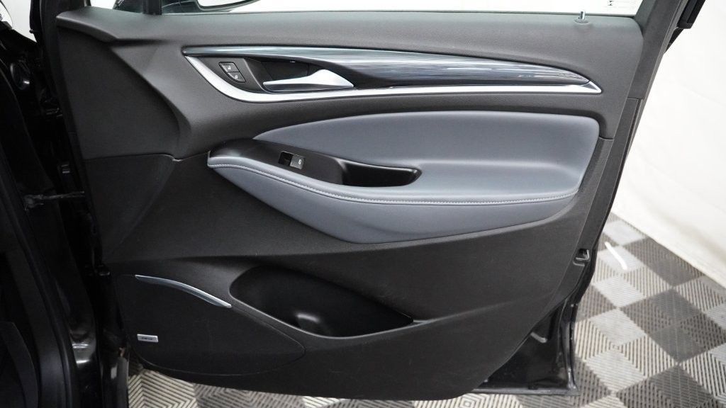 2020 Buick Enclave Image 26