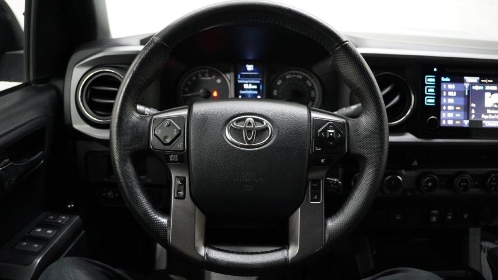 2018 Toyota Tacoma Image 28