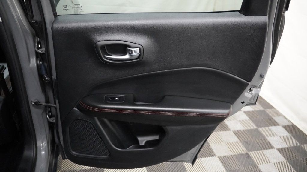 2020 Jeep Compass Image 22