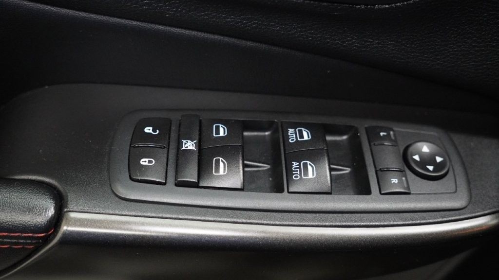 2020 Jeep Cherokee Image 12