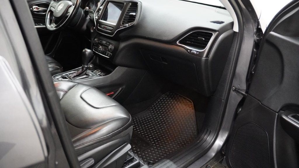2020 Jeep Cherokee Image 17