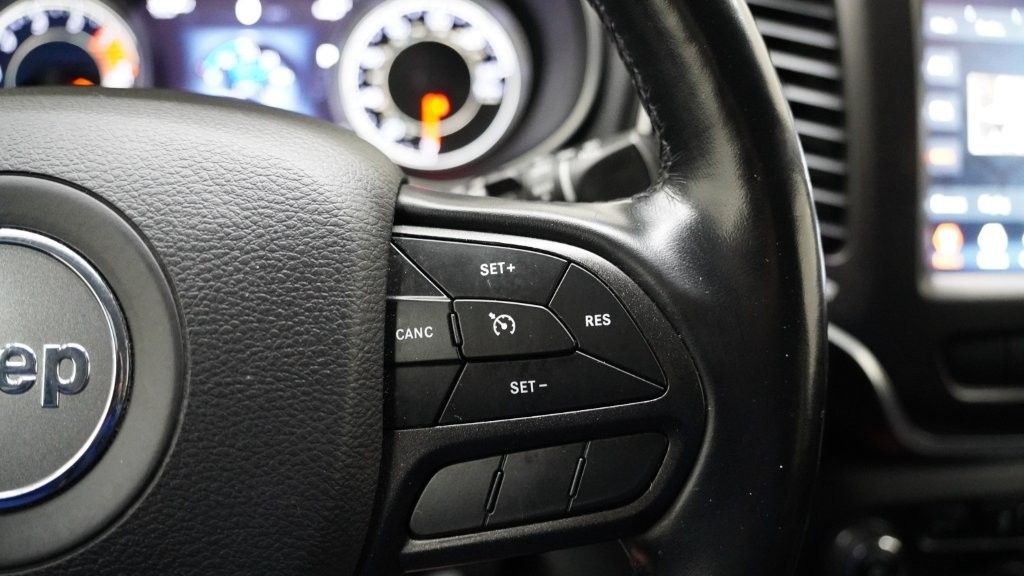 2020 Jeep Cherokee Image 28
