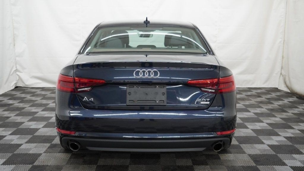 2017 Audi A4 Image 7