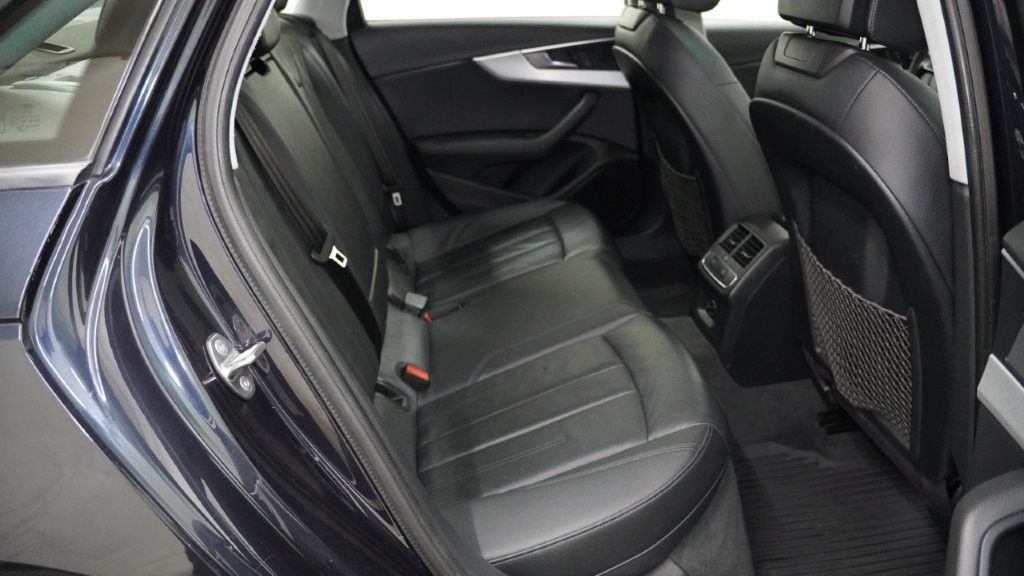 2017 Audi A4 Image 22