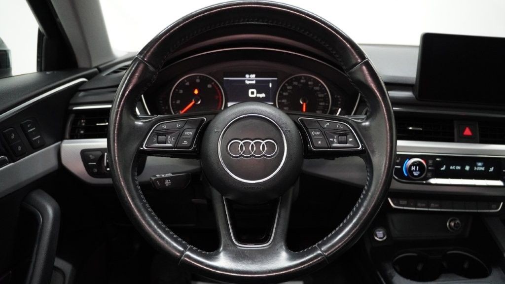 2017 Audi A4 Image 29