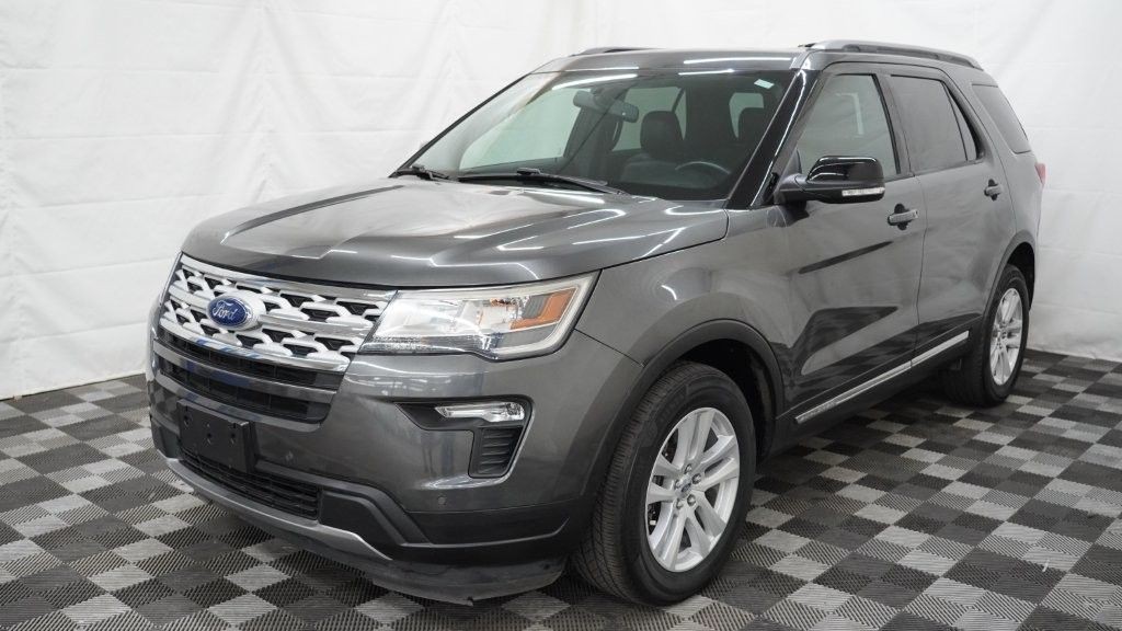 2018 Ford Explorer Image 2