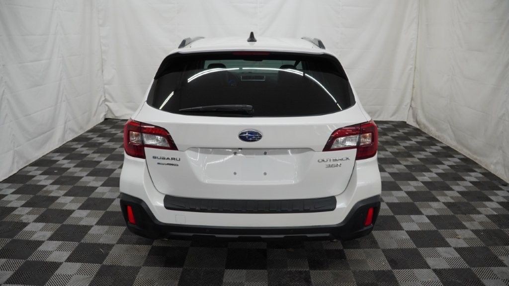 2018 Subaru Outback Image 6