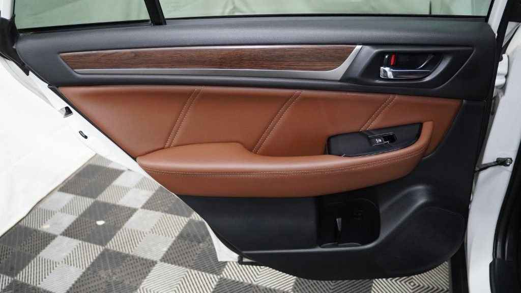 2018 Subaru Outback Image 18