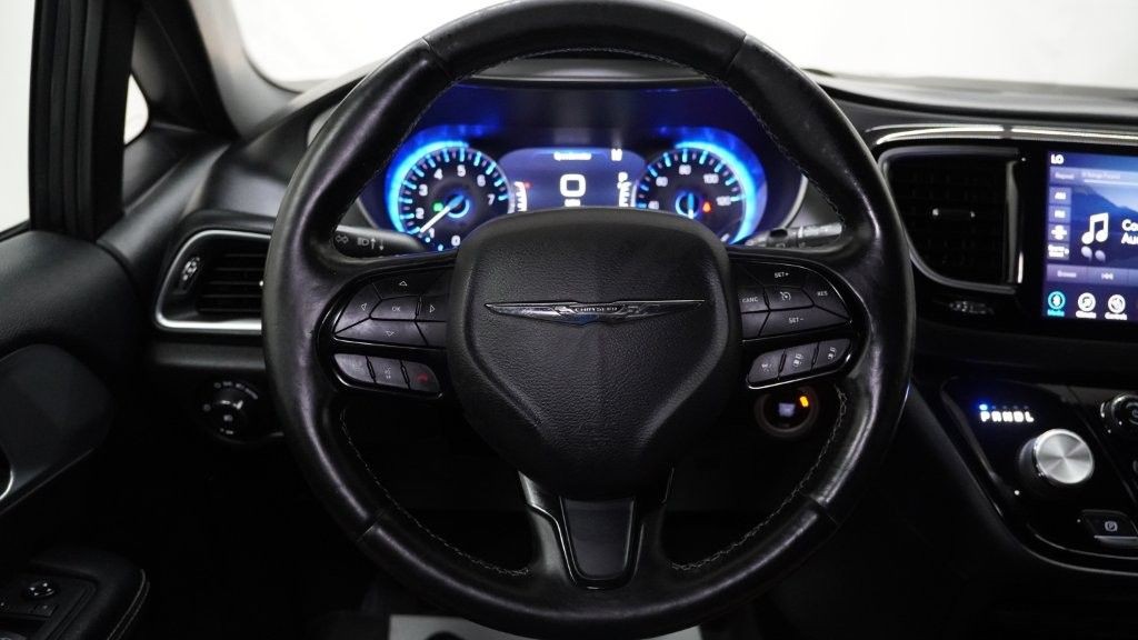 2019 Chrysler Pacifica Image 26