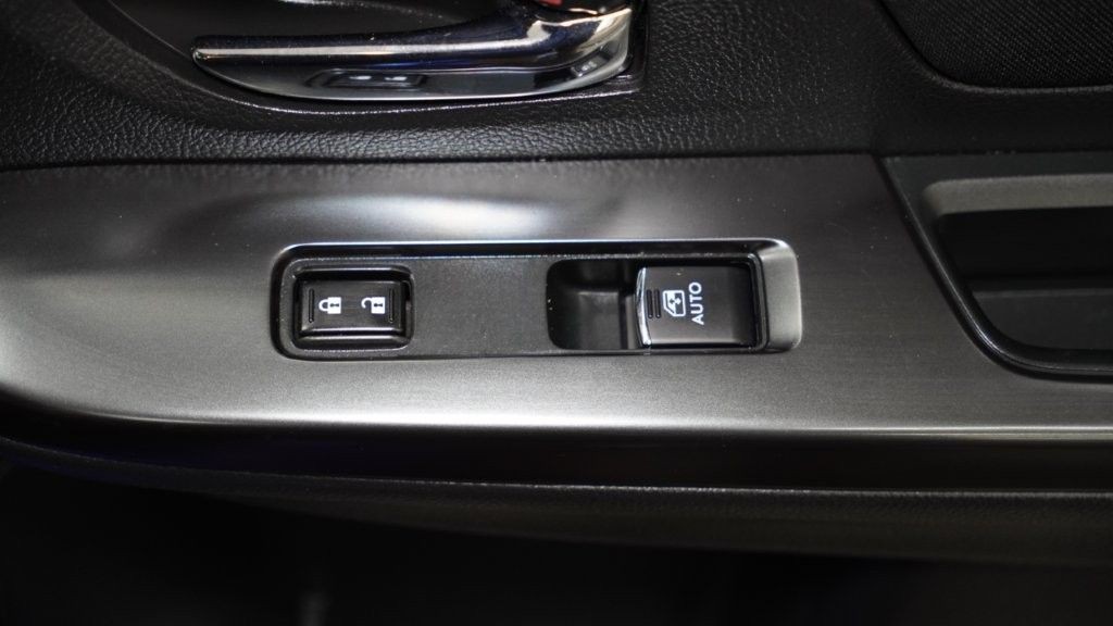 2017 Subaru WRX Image 19