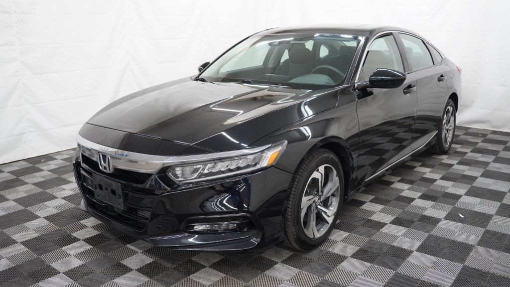 2019 Honda Accord Image 2