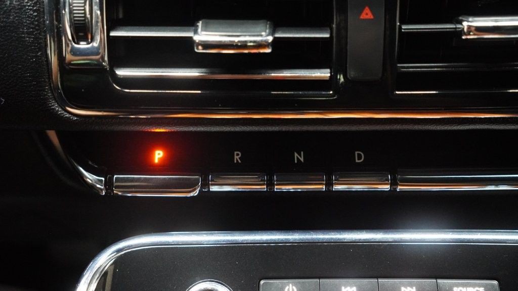 2019 Lincoln Navigator Image 26
