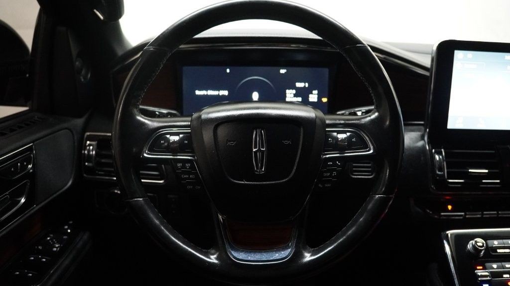 2019 Lincoln Navigator Image 27