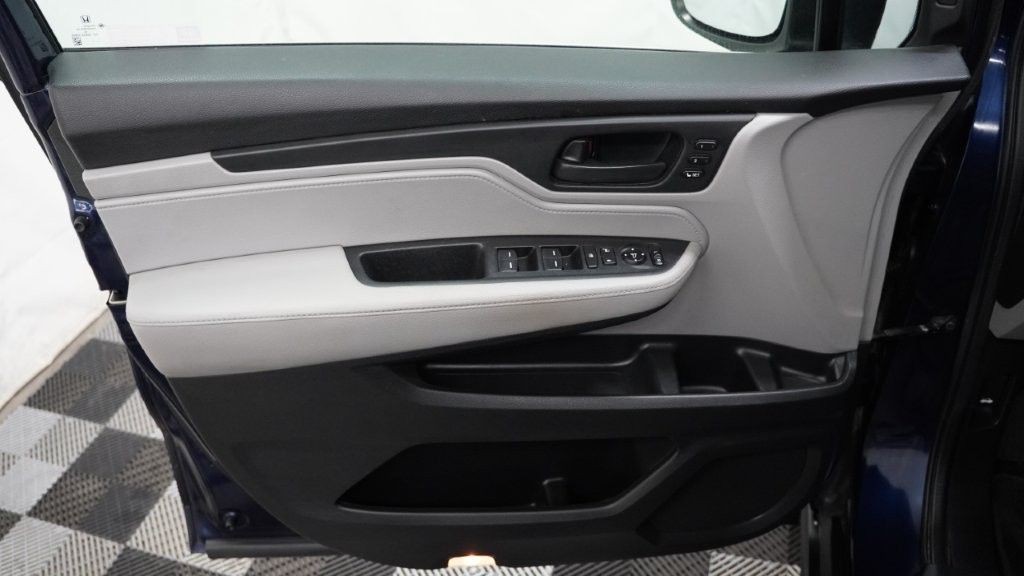 2019 Honda Odyssey Image 12