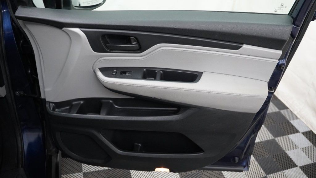 2019 Honda Odyssey Image 18