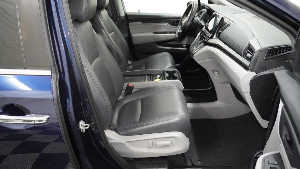 2018 Honda Odyssey Image 16