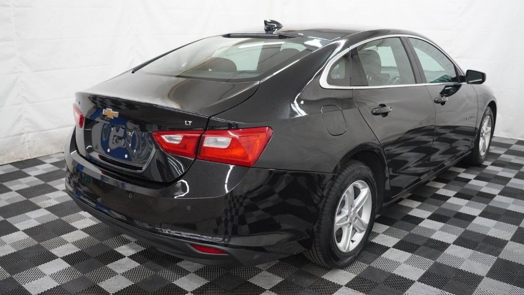 2023 Chevrolet Malibu Image 4